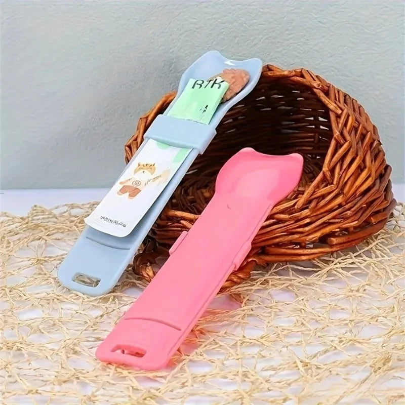 Squeeze Spoon Cat Feeder