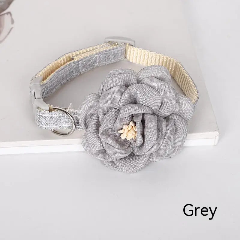 Pet flower collar