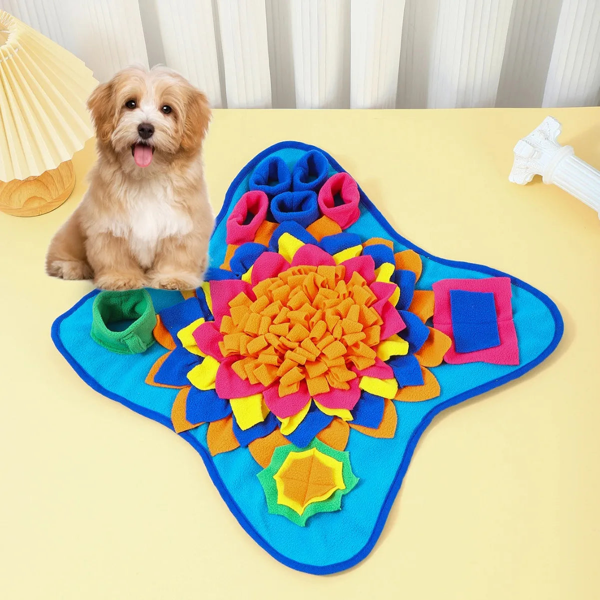 Interactive slow Feeding mat